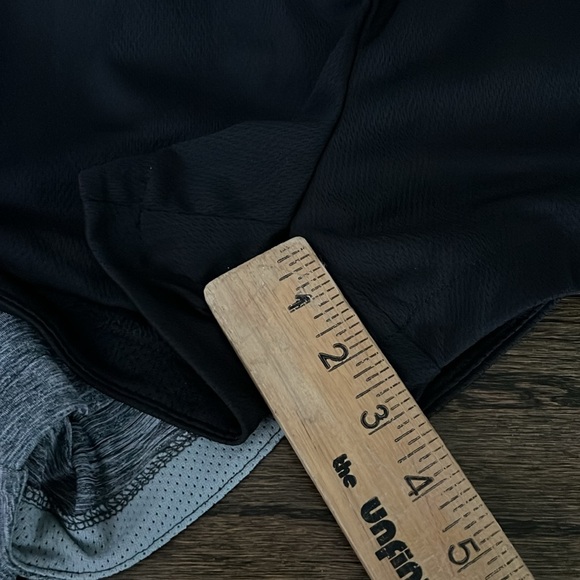 Old Navy women’s shorts size M, lot of 3 pairs, NWT - Picture 6 of 6